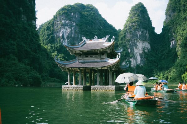 China Vietnam eSIM - No VPN required